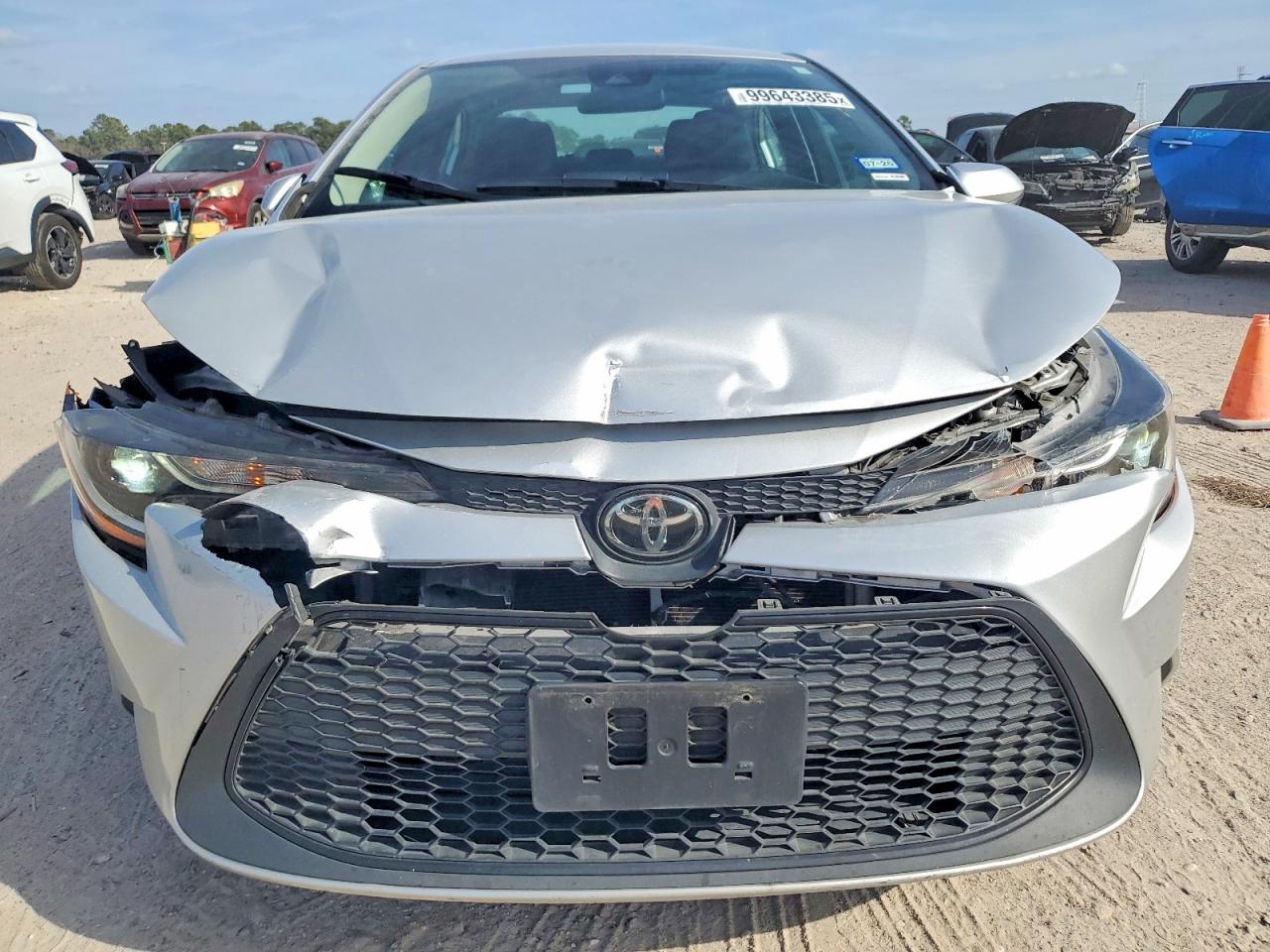 2021 TOYOTA COROLLA LE photo 5