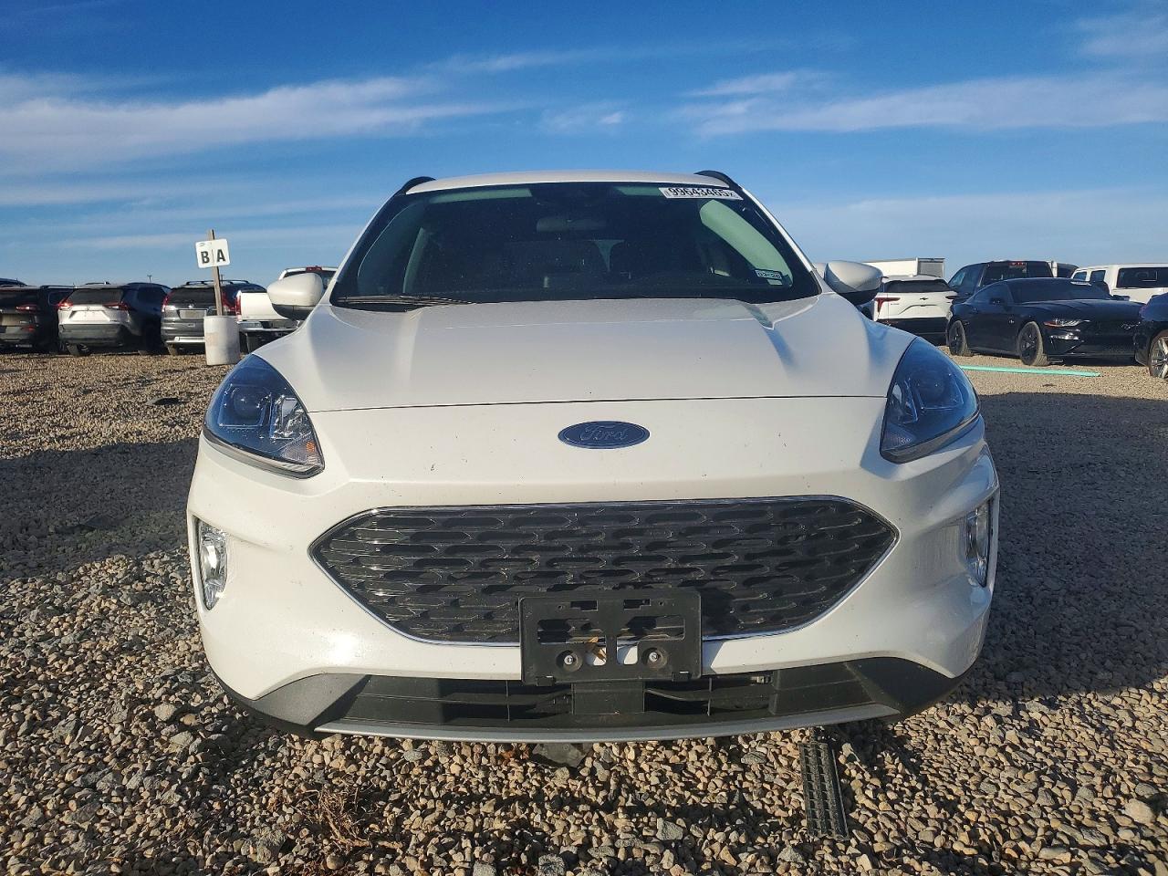 2022 FORD ESCAPE SEL photo 5