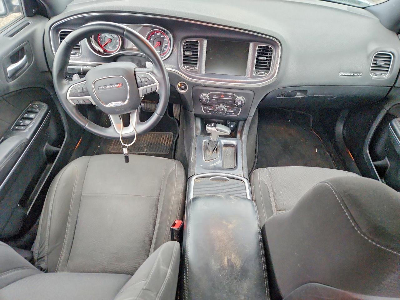 2015 DODGE CHARGER R/T photo 8