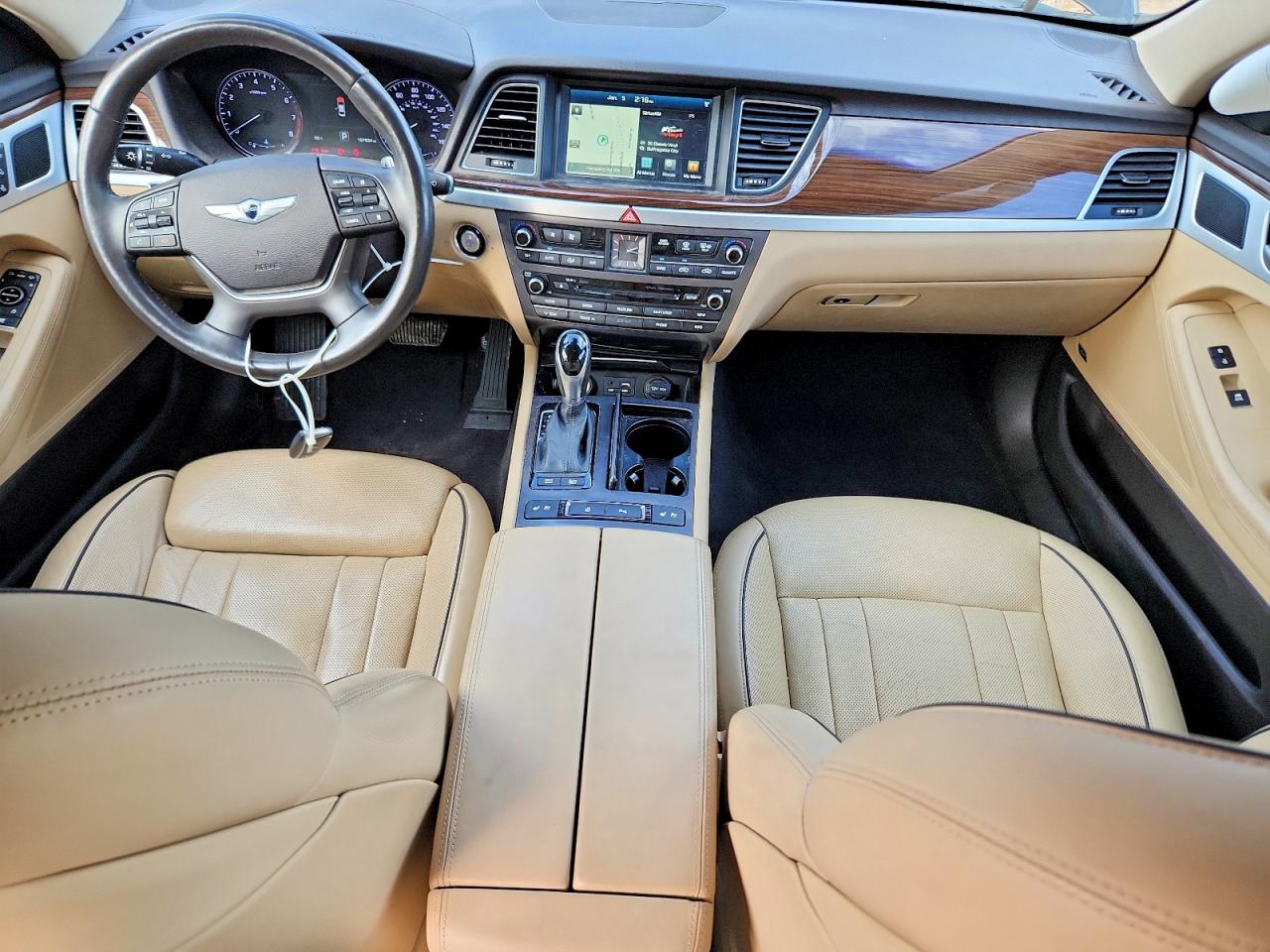 2015 HYUNDAI GENESIS 3.8L photo 13