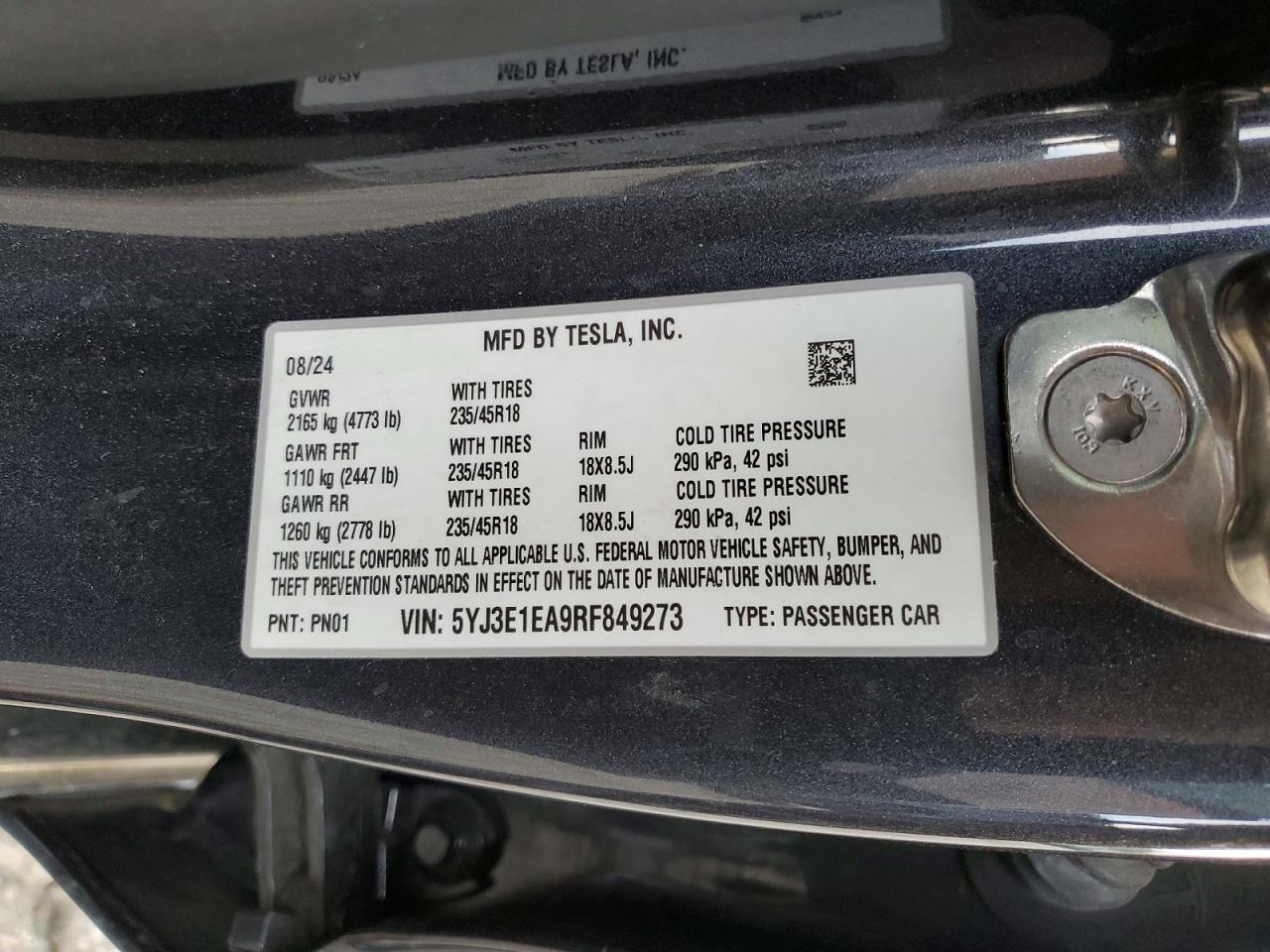 2024 TESLA MODEL 3 photo 4