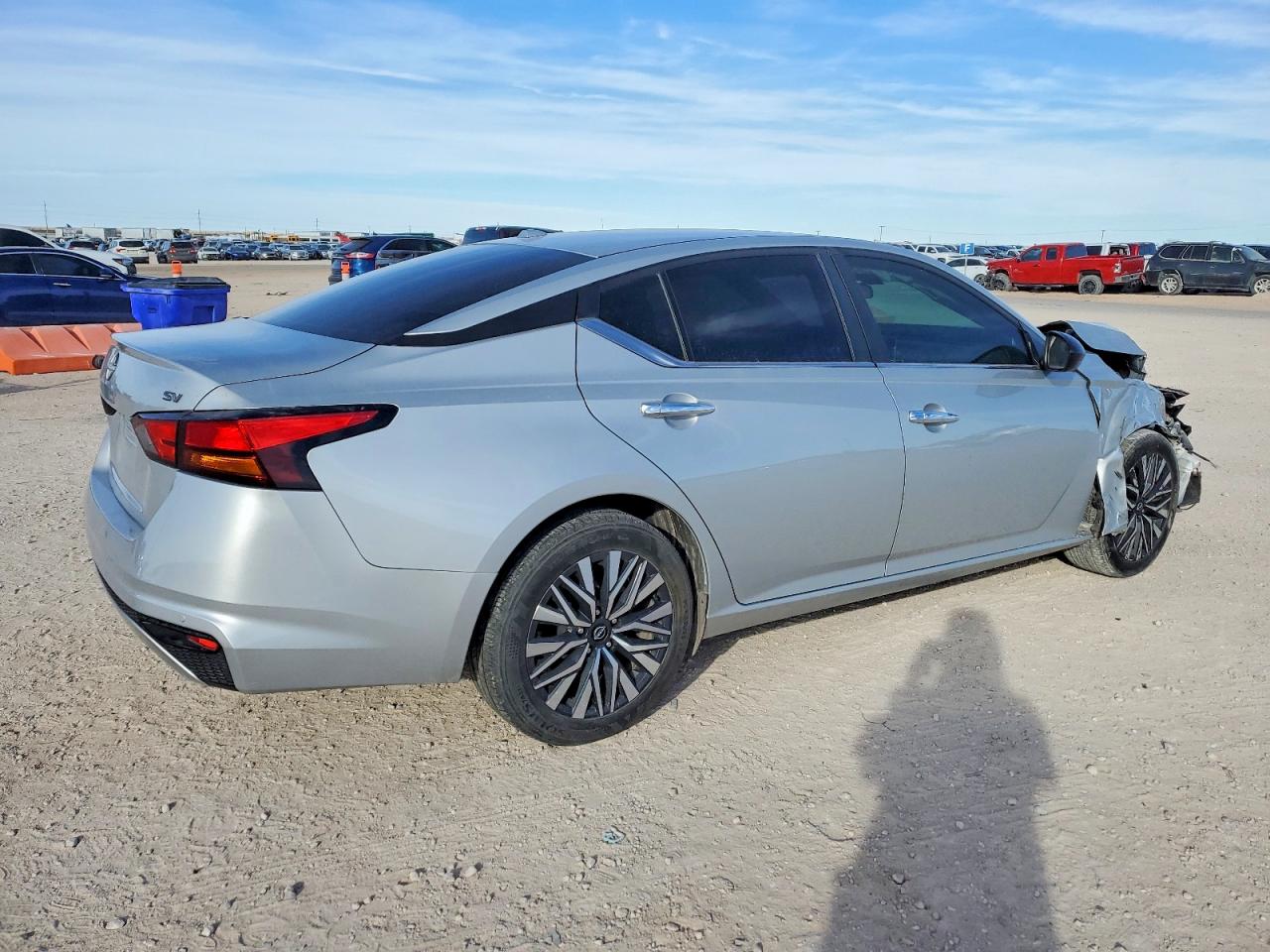 2024 NISSAN ALTIMA SV photo 3