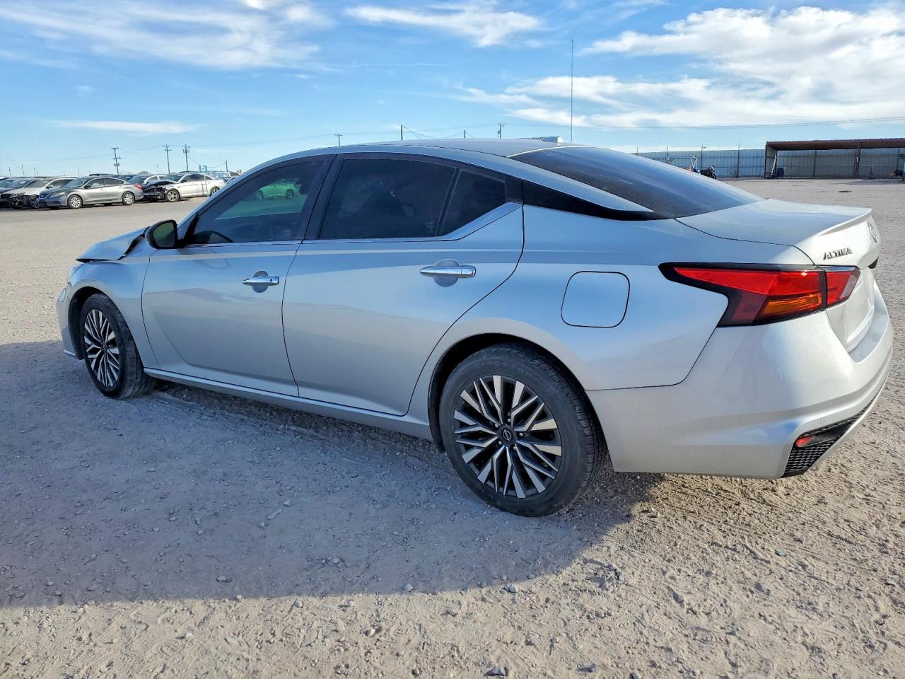 2024 NISSAN ALTIMA SV photo 2