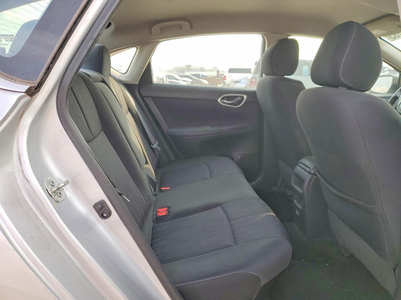 2017 NISSAN SENTRA S photo 10