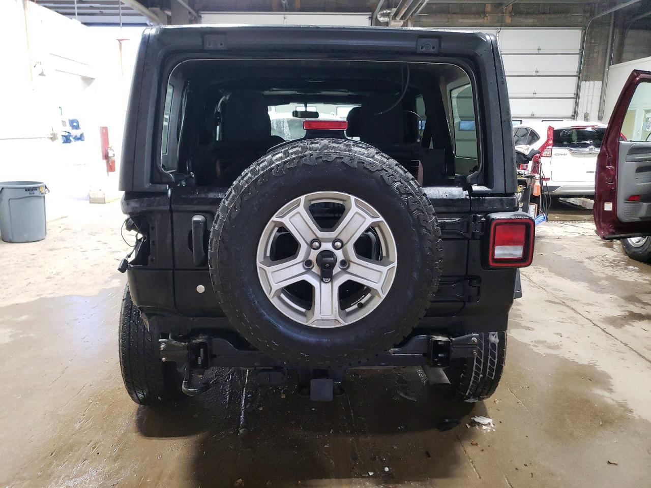 2018 JEEP WRANGLER UNLIMITED SPORT photo 6