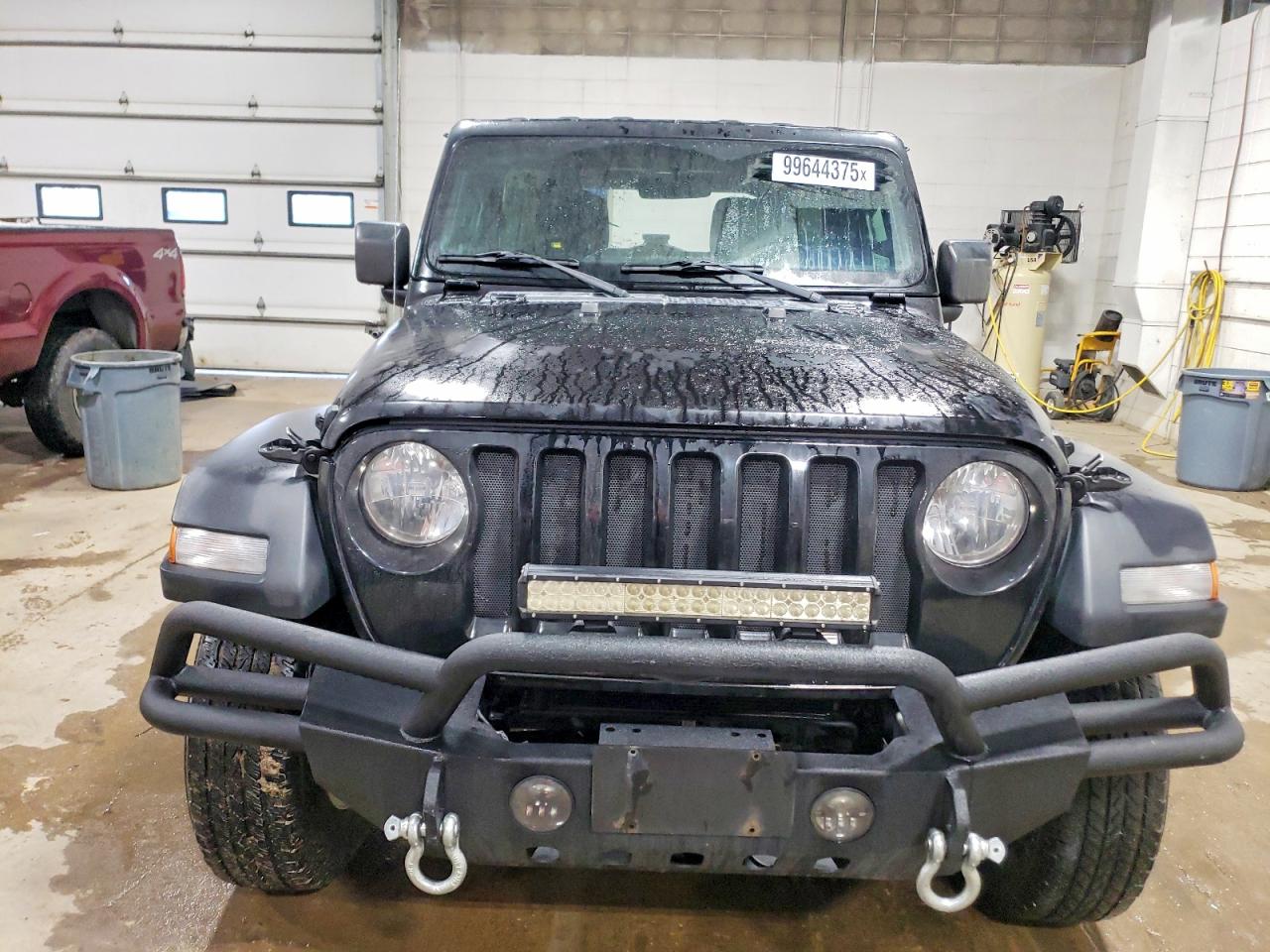2018 JEEP WRANGLER UNLIMITED SPORT photo 5