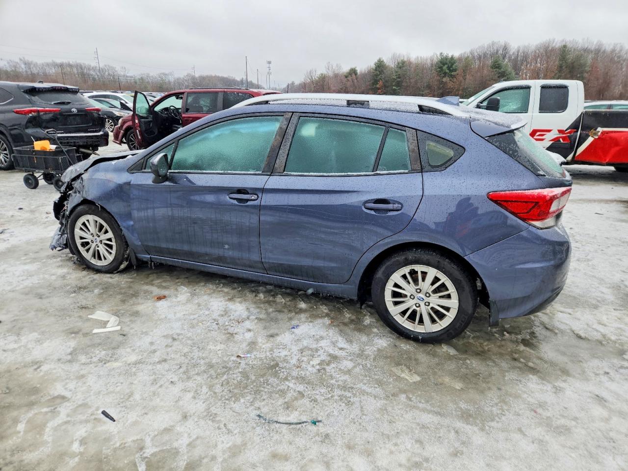 2017 SUBARU IMPREZA PREMIUM PLUS photo 3