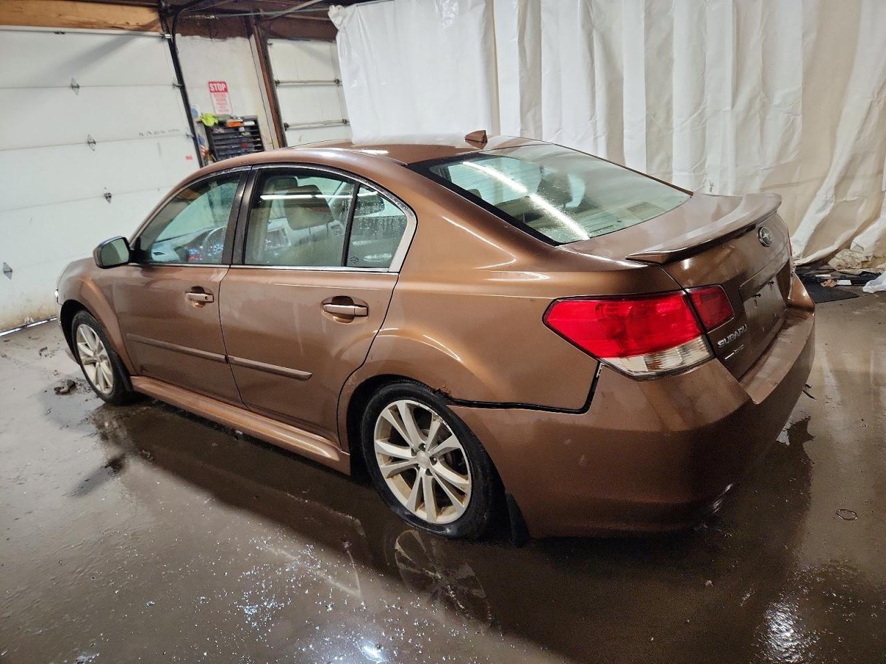 2013 SUBARU LEGACY 2.5I LIMITED photo 2