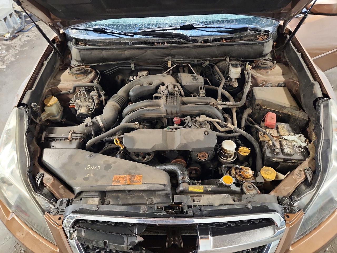 2013 SUBARU LEGACY 2.5I LIMITED photo 11