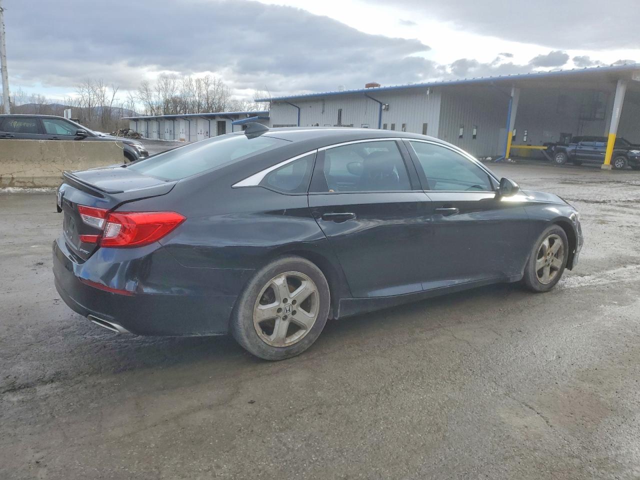 2020 HONDA ACCORD SPORT photo 3