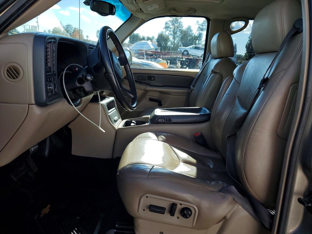 2002 CHEVROLET AVALANCHE K1500 photo 7
