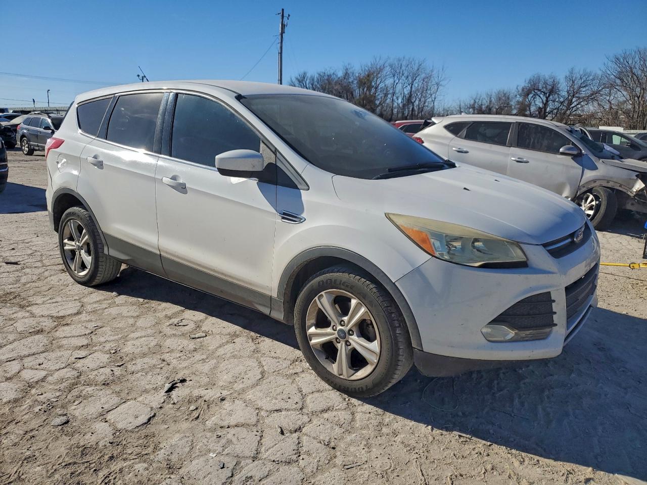 2013 FORD ESCAPE SE photo 4