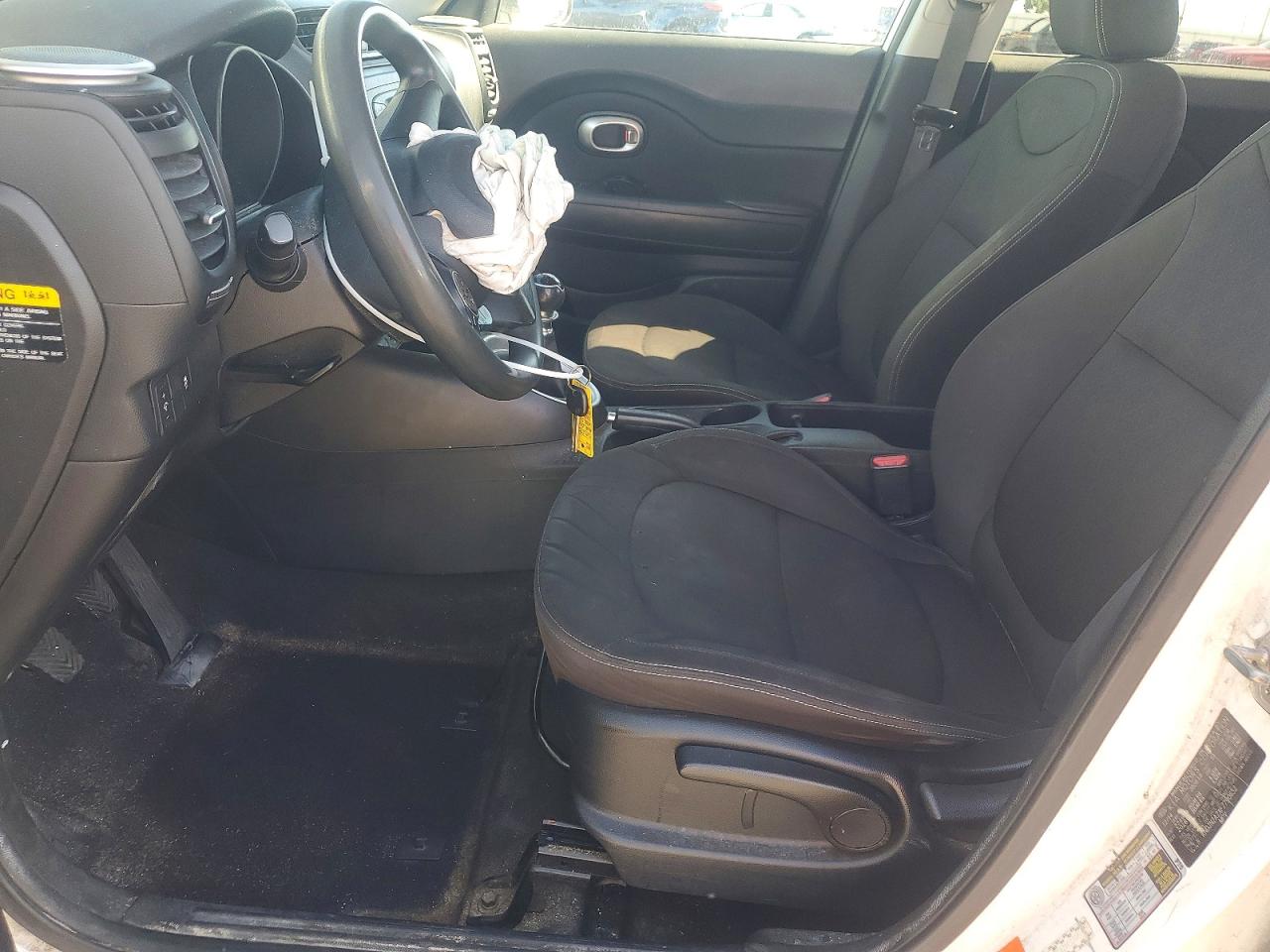 2015 KIA SOUL photo 7