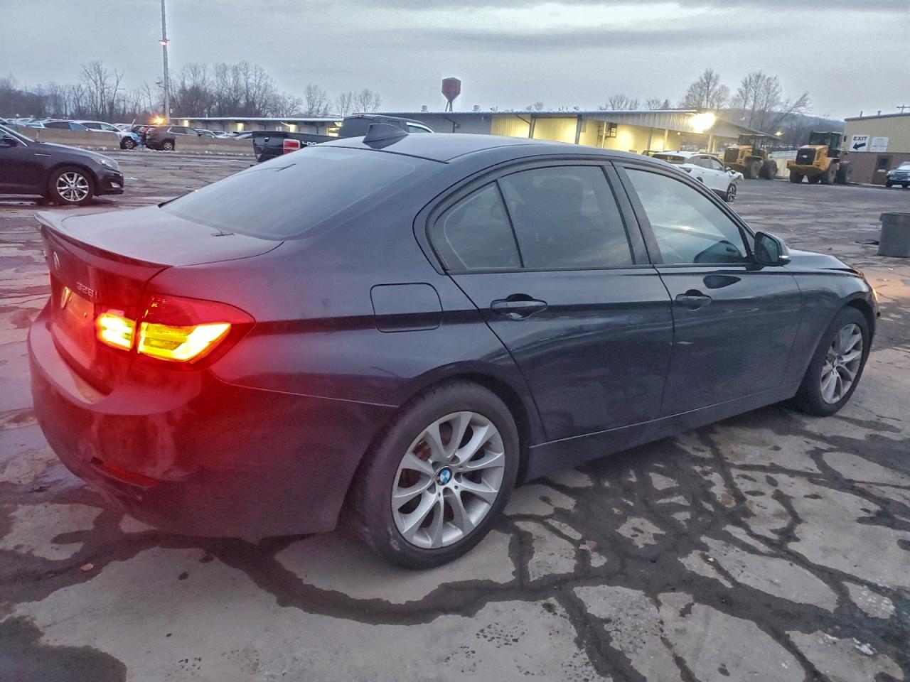 2015 BMW 328 XI photo 3