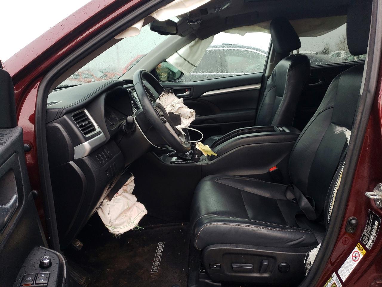 2016 TOYOTA HIGHLANDER XLE photo 7