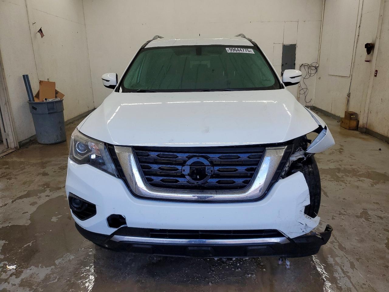 2017 NISSAN PATHFINDER S photo 5