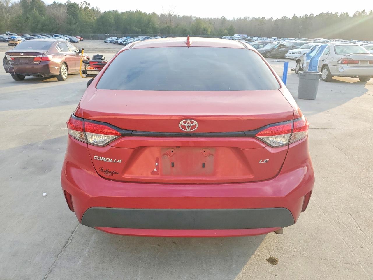 2020 TOYOTA COROLLA LE photo 6