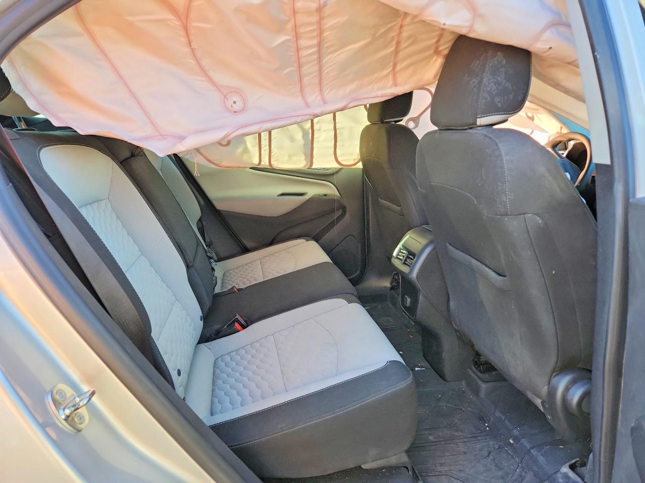 2018 CHEVROLET EQUINOX LS photo 11