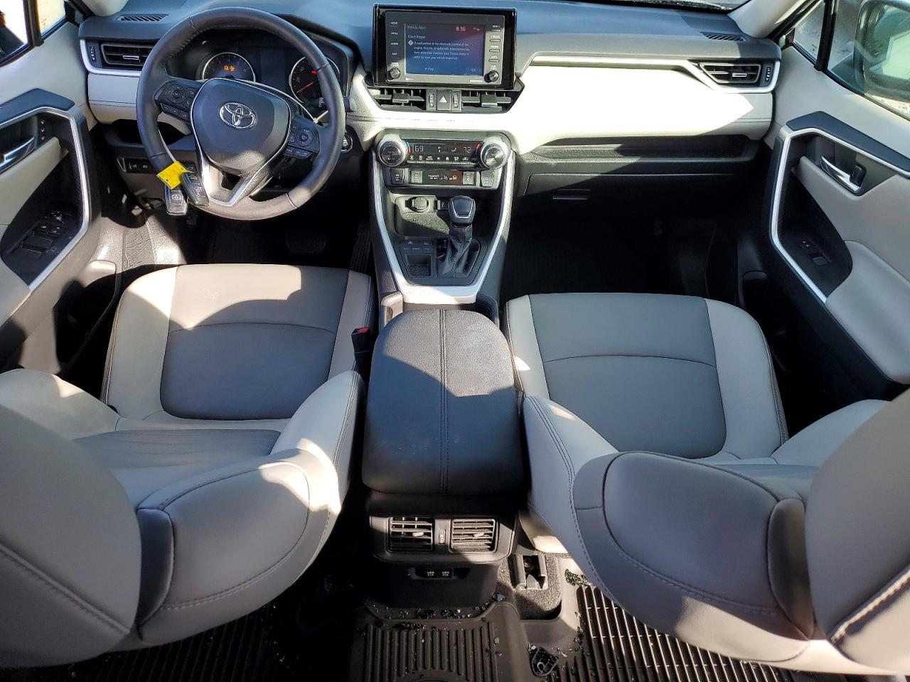 2021 TOYOTA RAV4 XLE PREMIUM photo 8