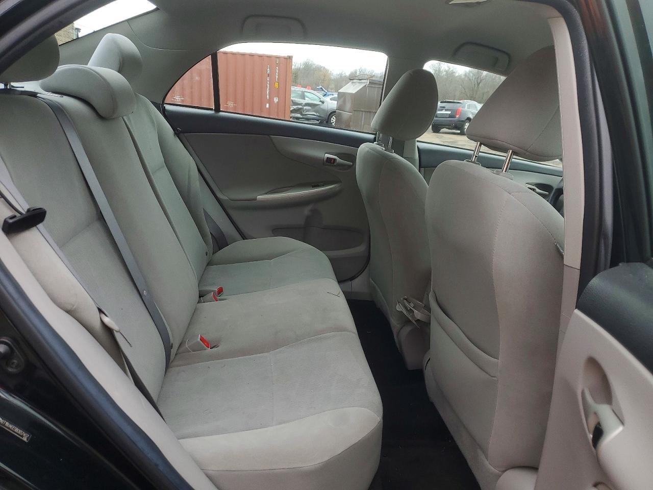 2011 TOYOTA COROLLA BASE photo 19
