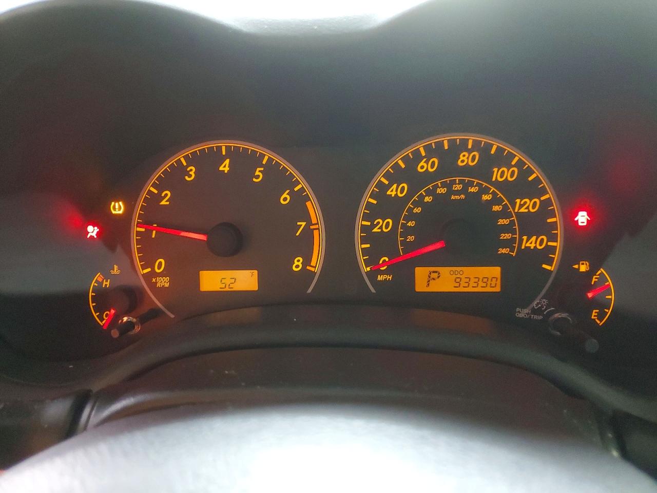 2011 TOYOTA COROLLA BASE photo 17