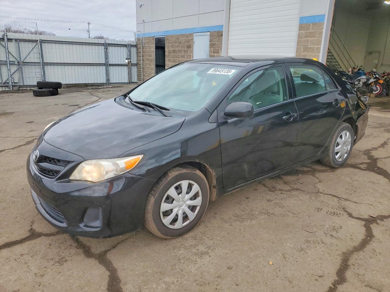 2011 TOYOTA COROLLA