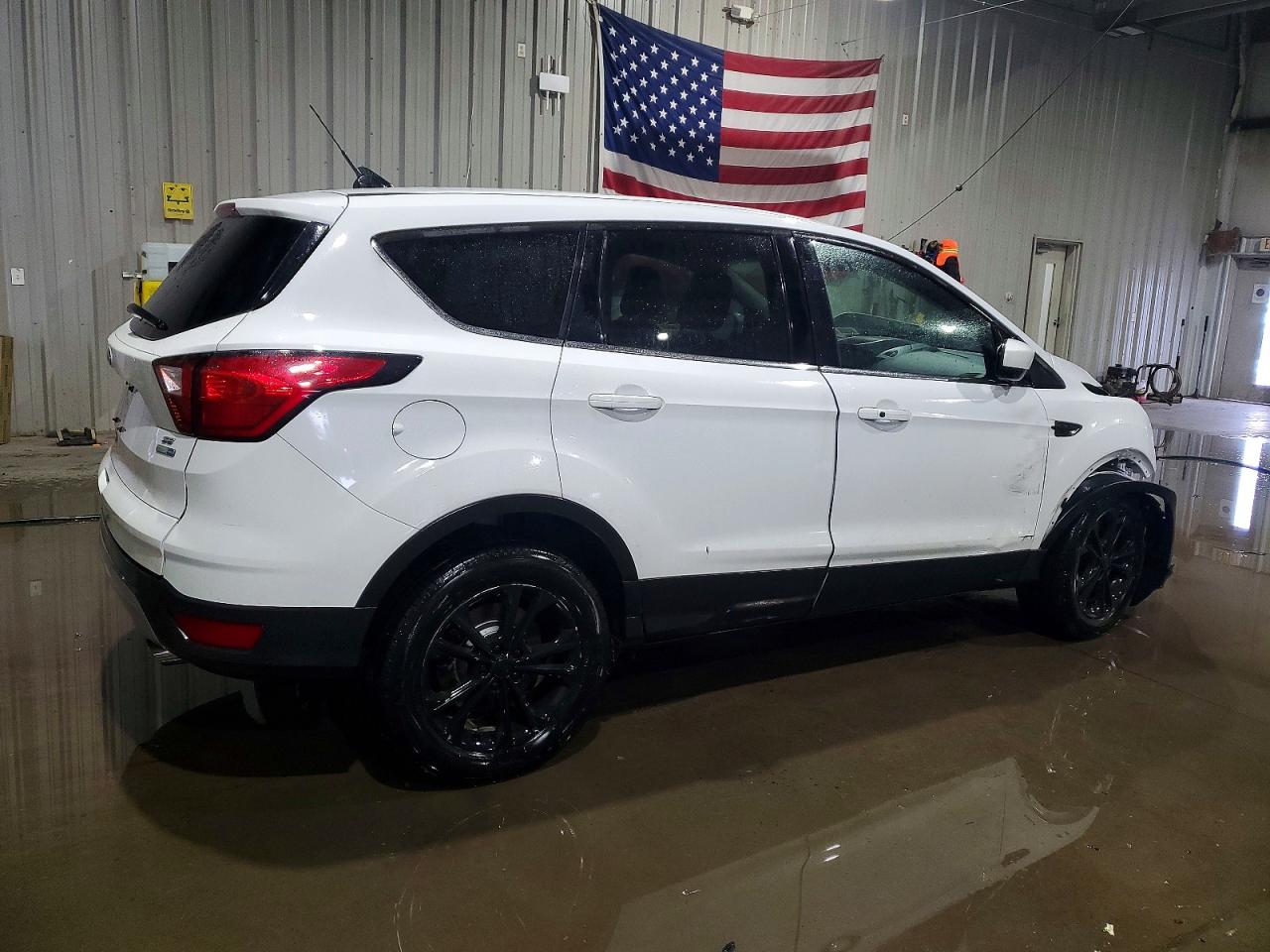 2019 FORD ESCAPE SE photo 3