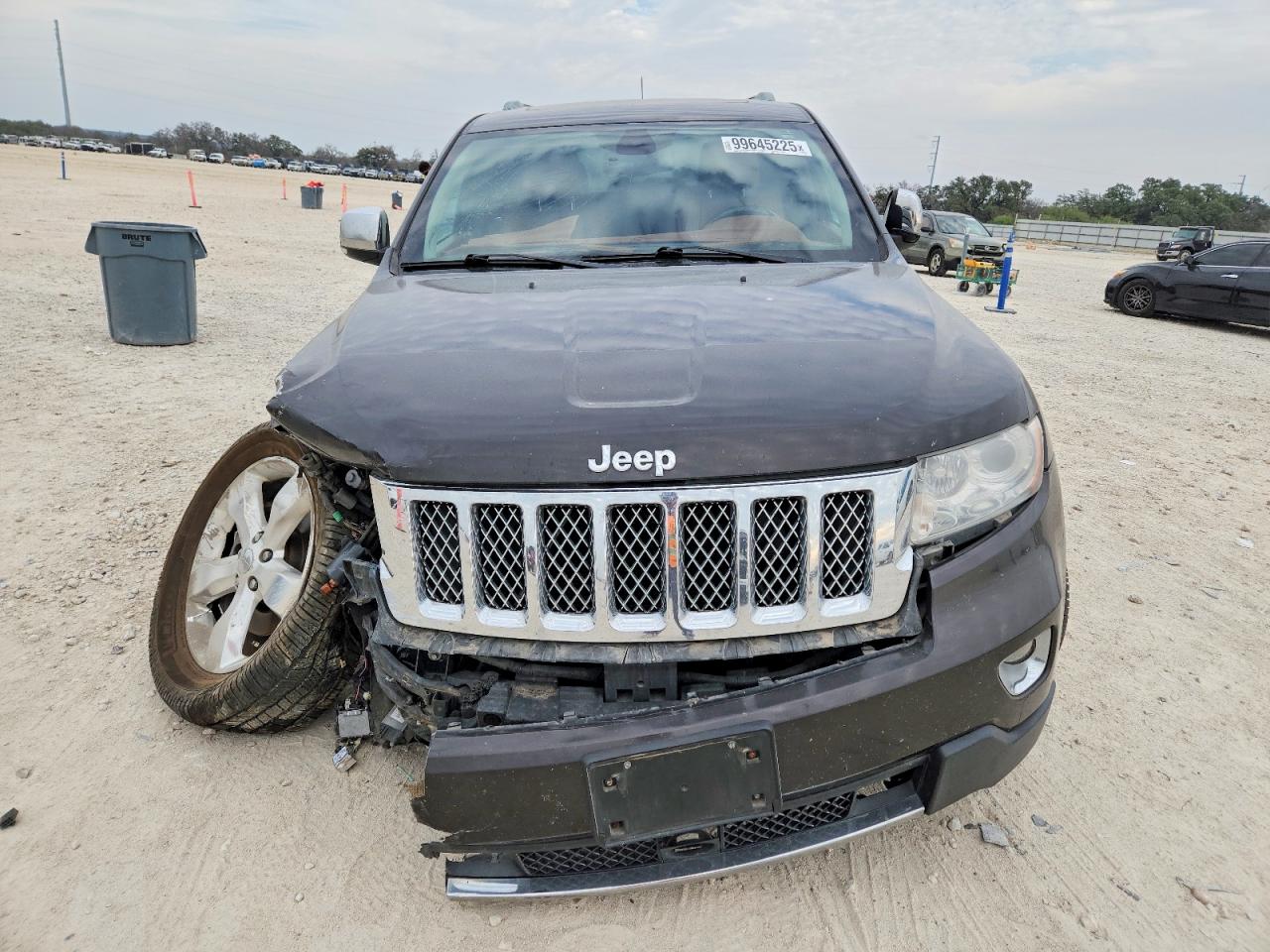 2012 JEEP GRAND CHEROKEE OVERLAND photo 5
