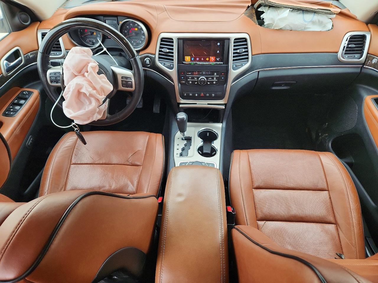 2012 JEEP GRAND CHEROKEE OVERLAND photo 8