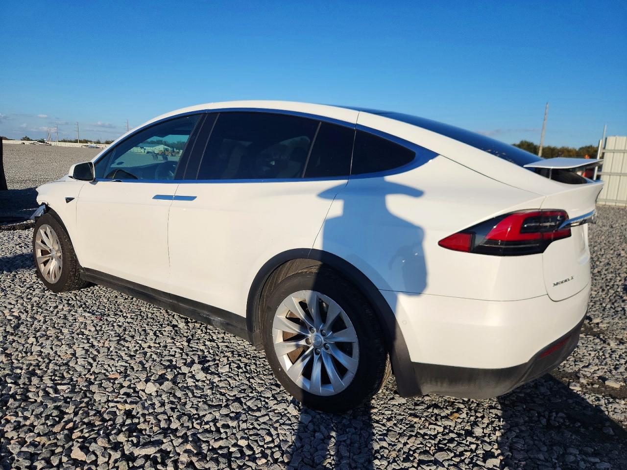 2018 TESLA MODEL X photo 2