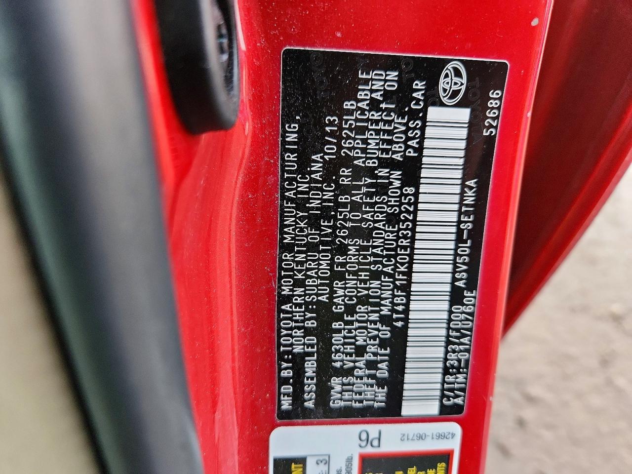 2014 TOYOTA CAMRY L photo 12