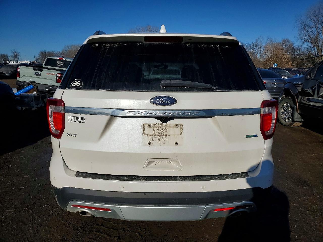 2016 FORD EXPLORER XLT photo 6