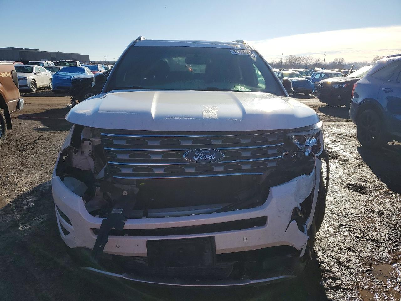 2016 FORD EXPLORER XLT photo 5