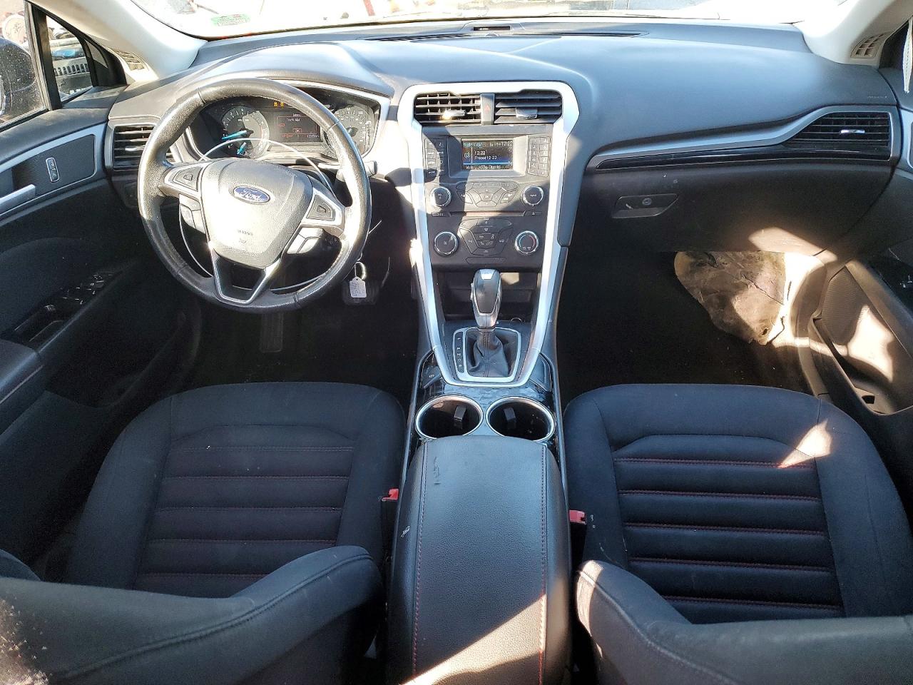 2013 FORD FUSION SE photo 8