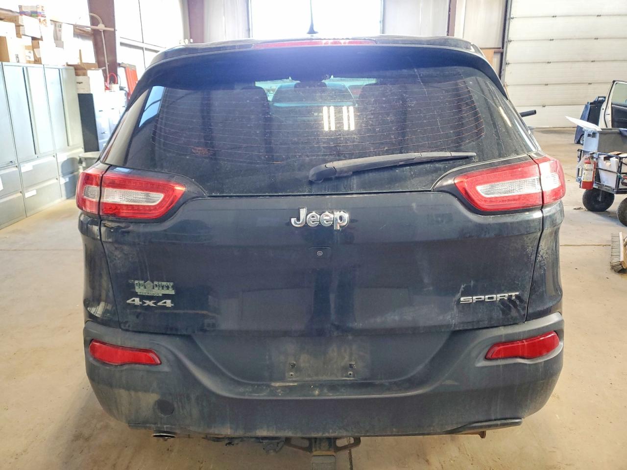 2015 JEEP CHEROKEE SPORT photo 6