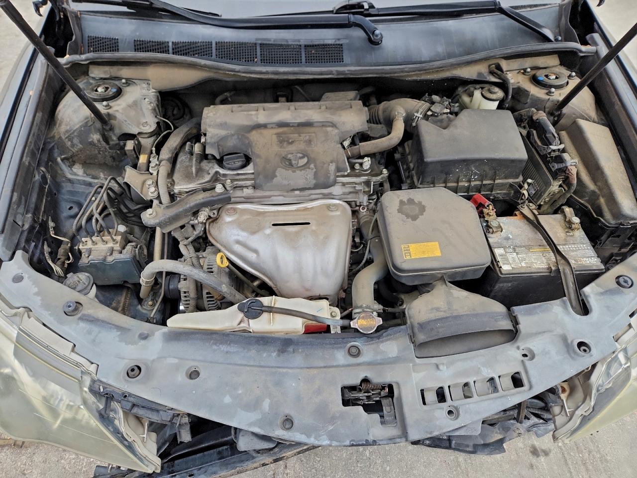 2013 TOYOTA CAMRY L photo 11