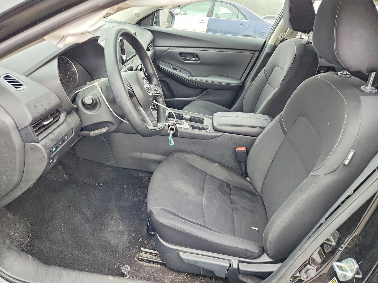 2025 NISSAN SENTRA S photo 7