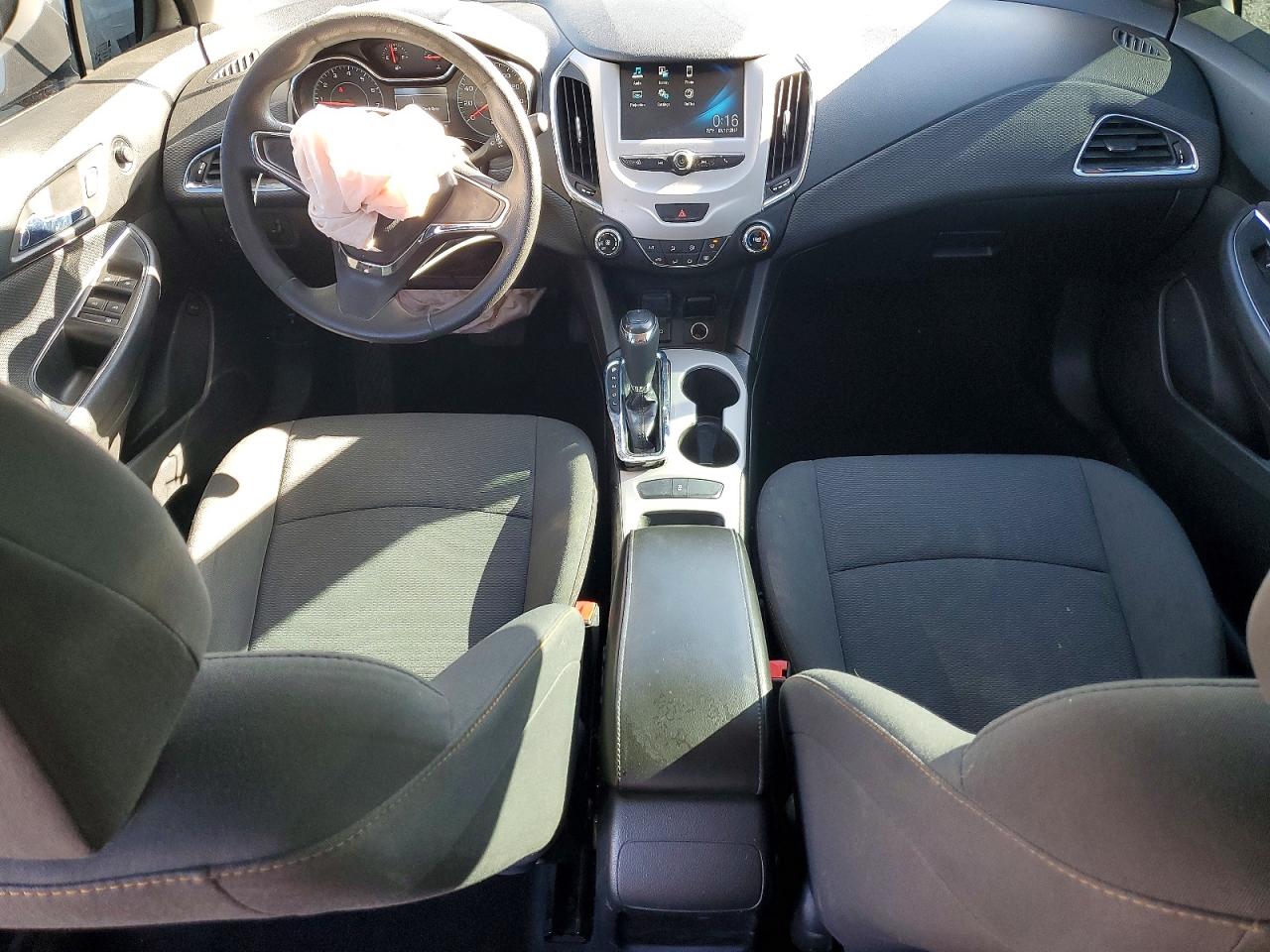 2017 CHEVROLET CRUZE LS photo 8