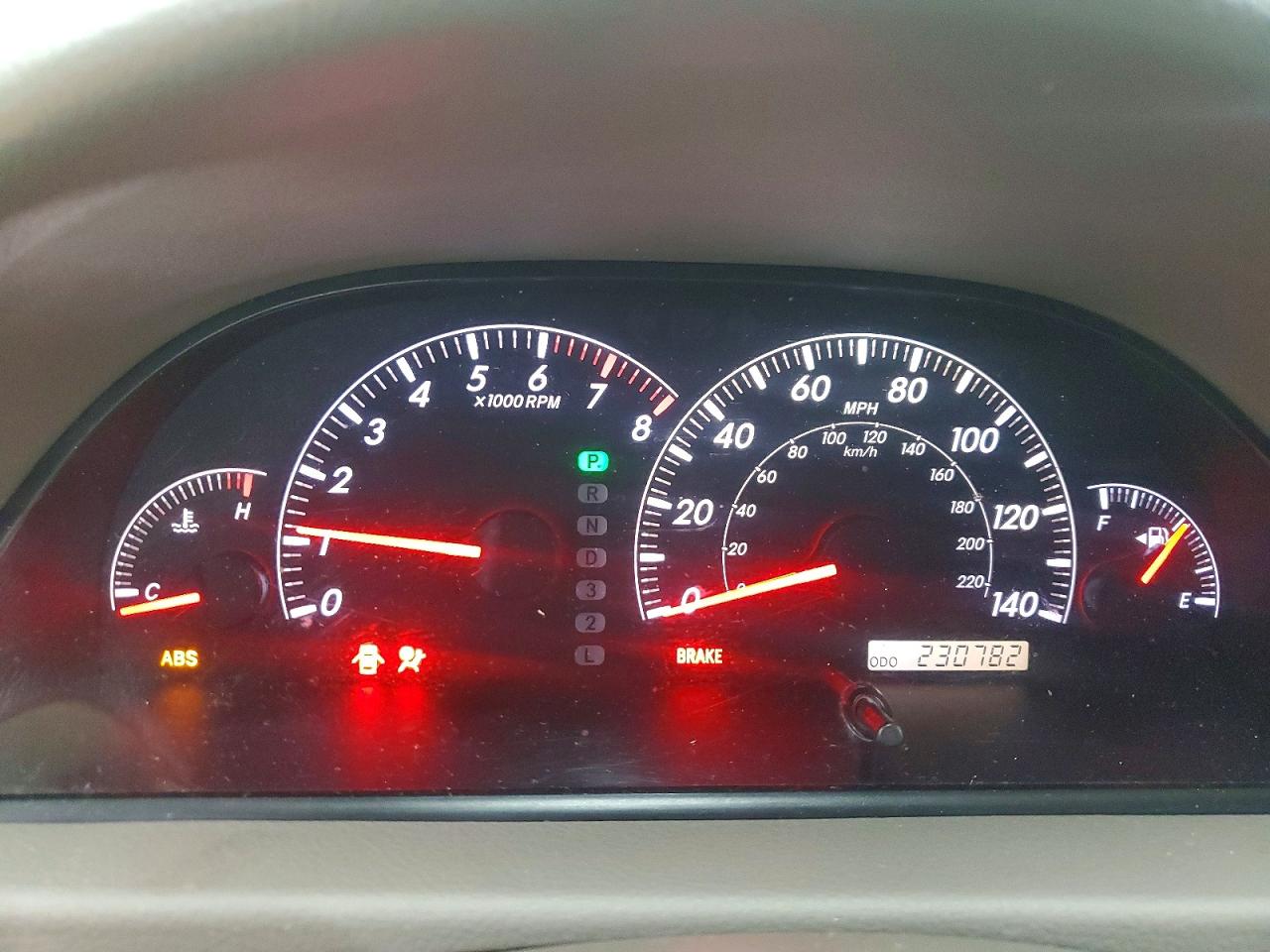 2005 TOYOTA CAMRY LE photo 9