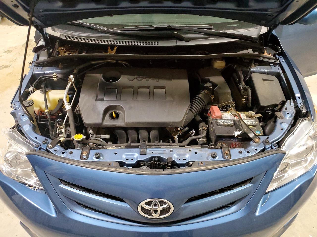 2012 TOYOTA COROLLA BASE photo 31