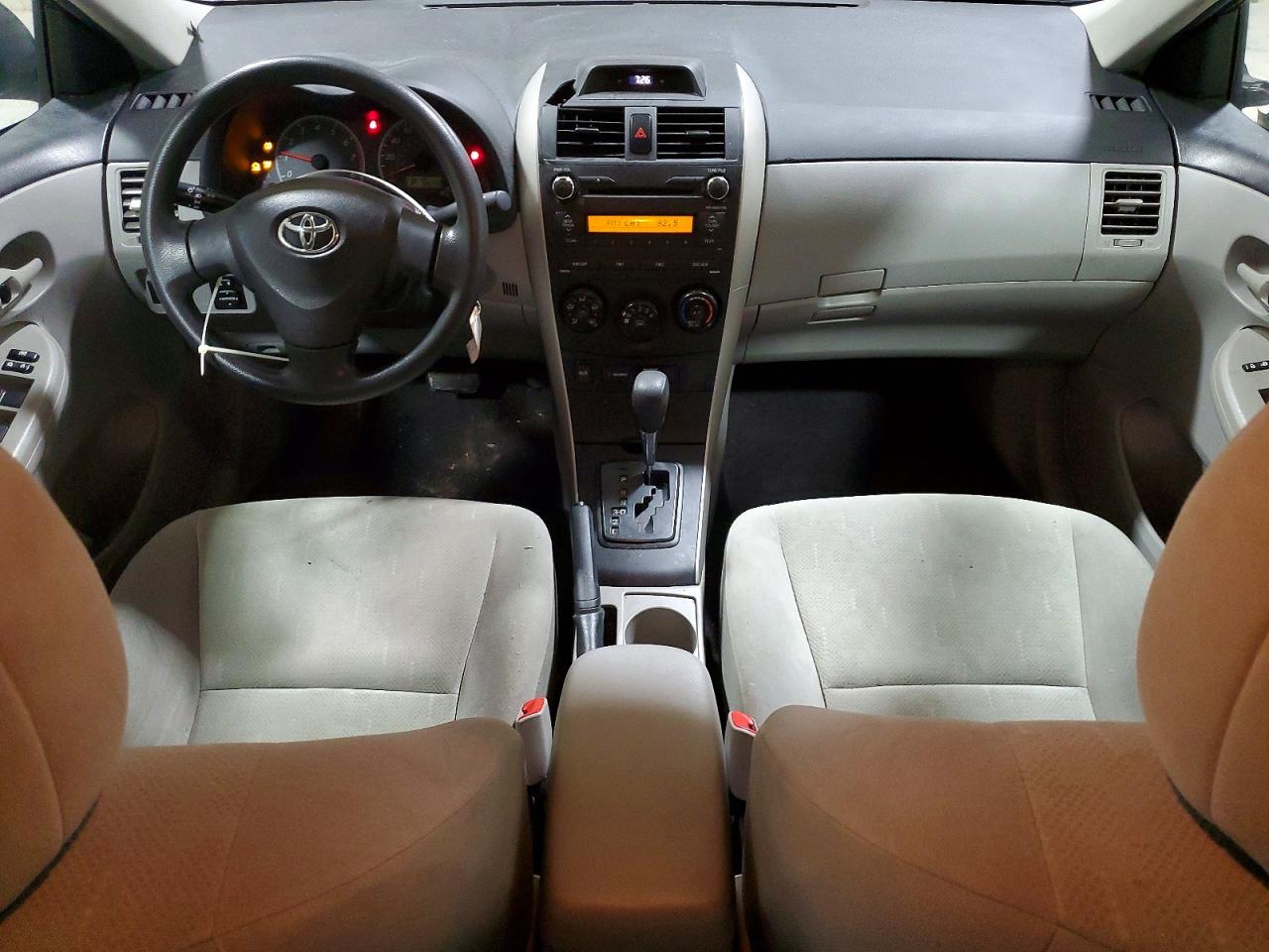 2012 TOYOTA COROLLA BASE photo 22