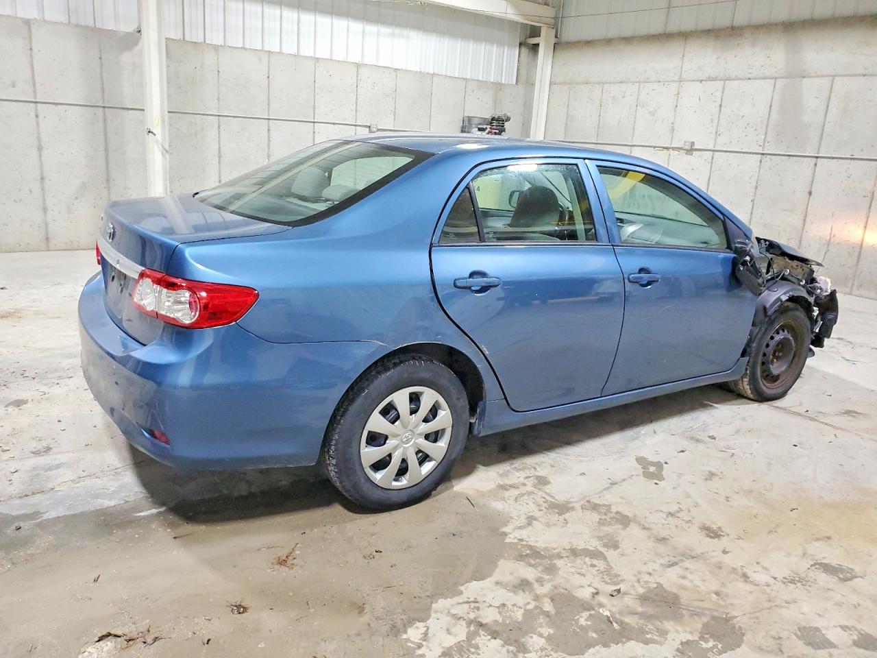 2012 TOYOTA COROLLA BASE photo 7