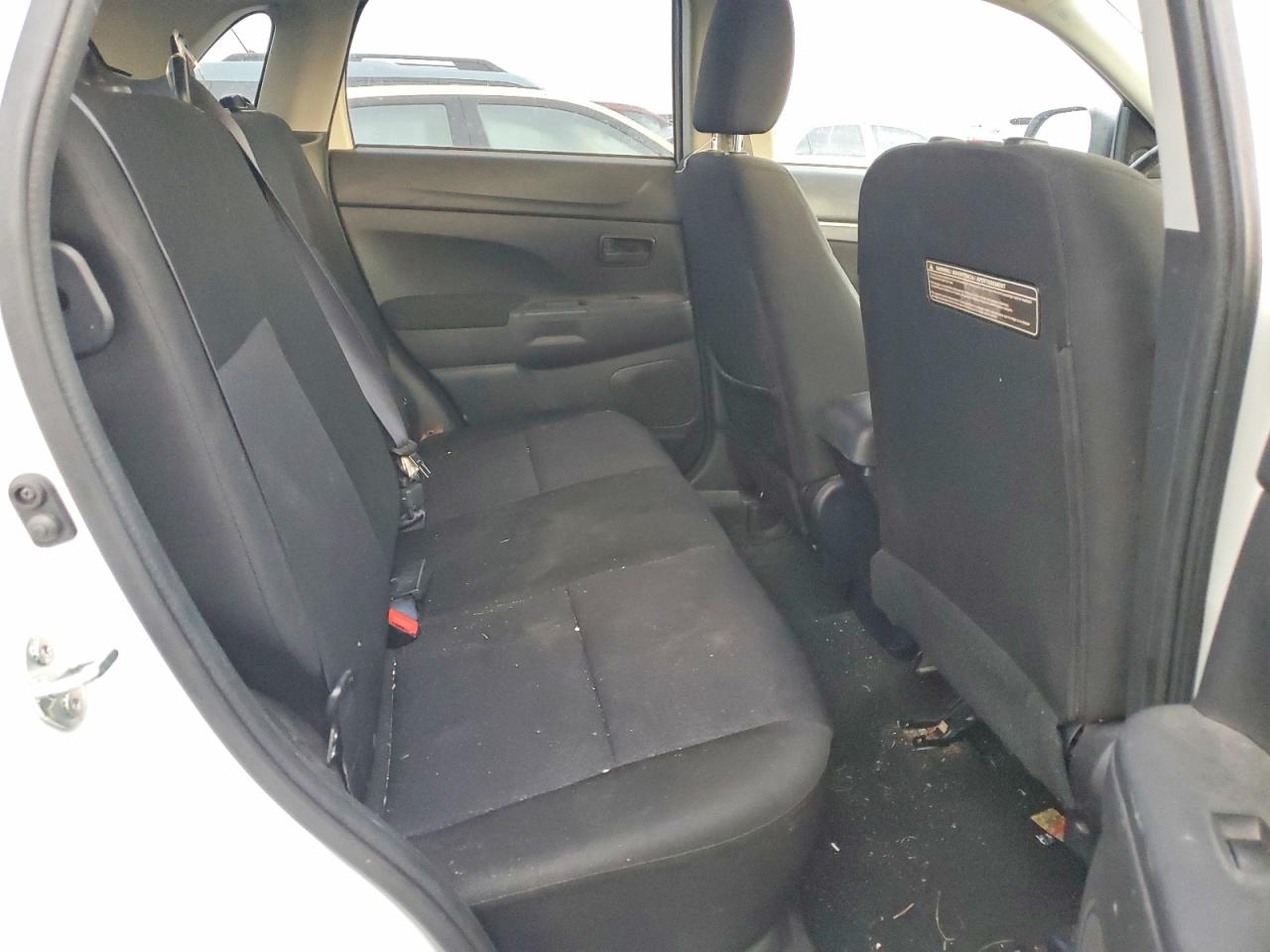 2012 MITSUBISHI OUTLANDER SPORT ES photo 10