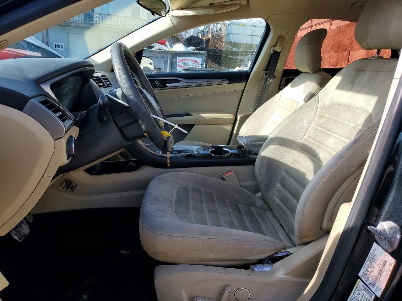 2014 FORD FUSION SE photo 7