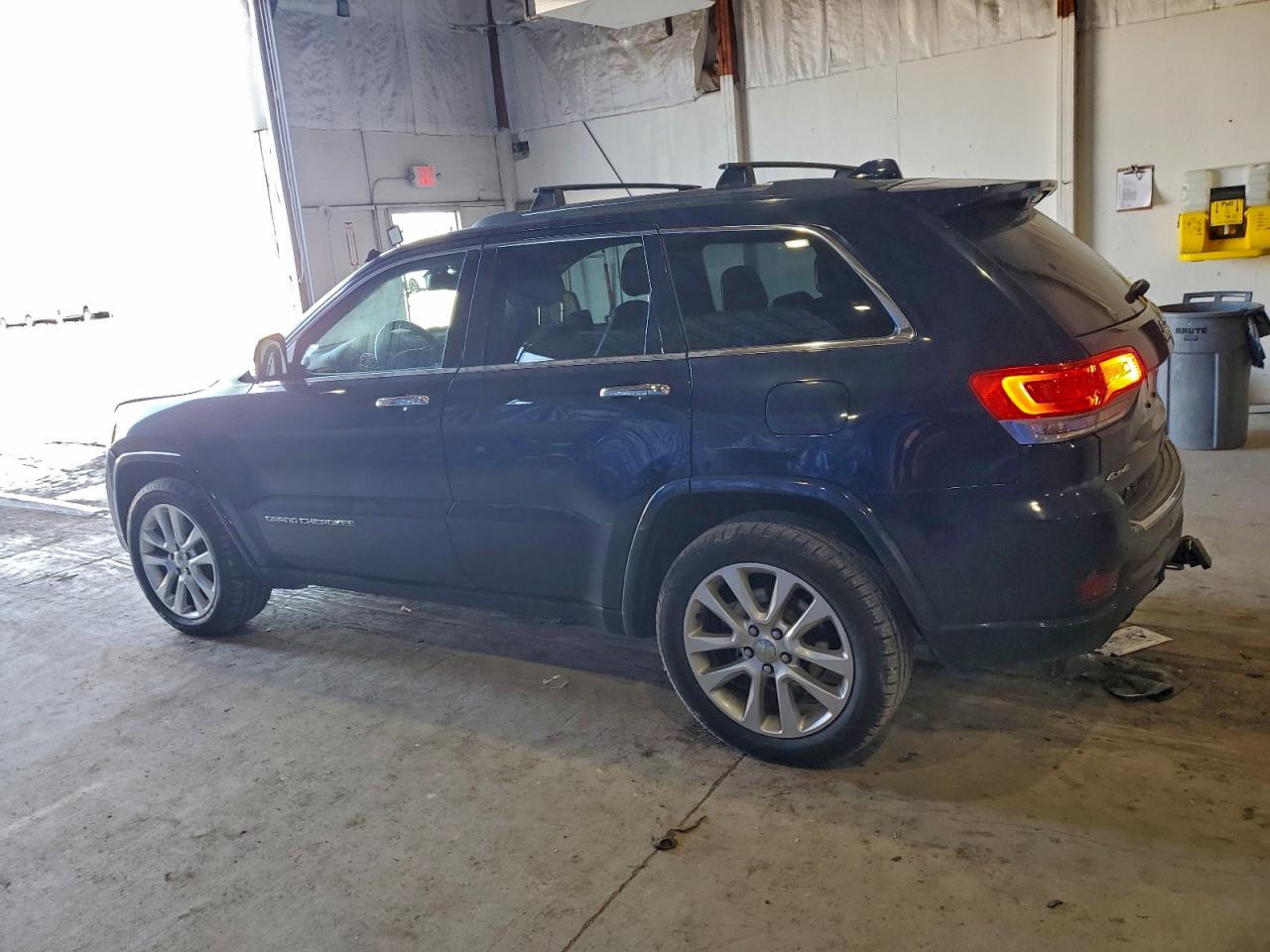 2014 JEEP GRAND CHEROKEE OVERLAND photo 2