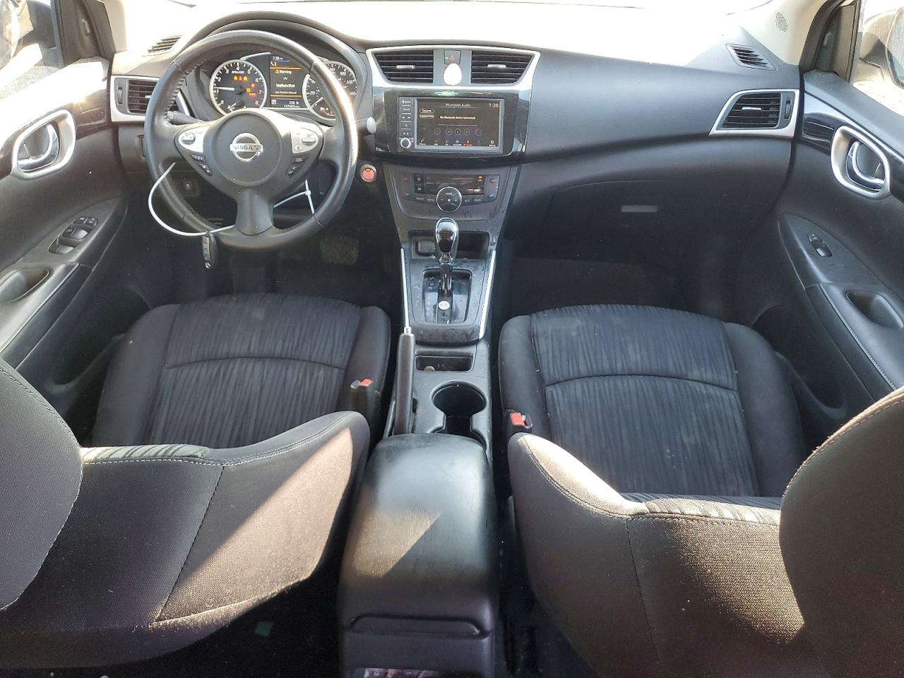 2019 NISSAN SENTRA SV photo 8