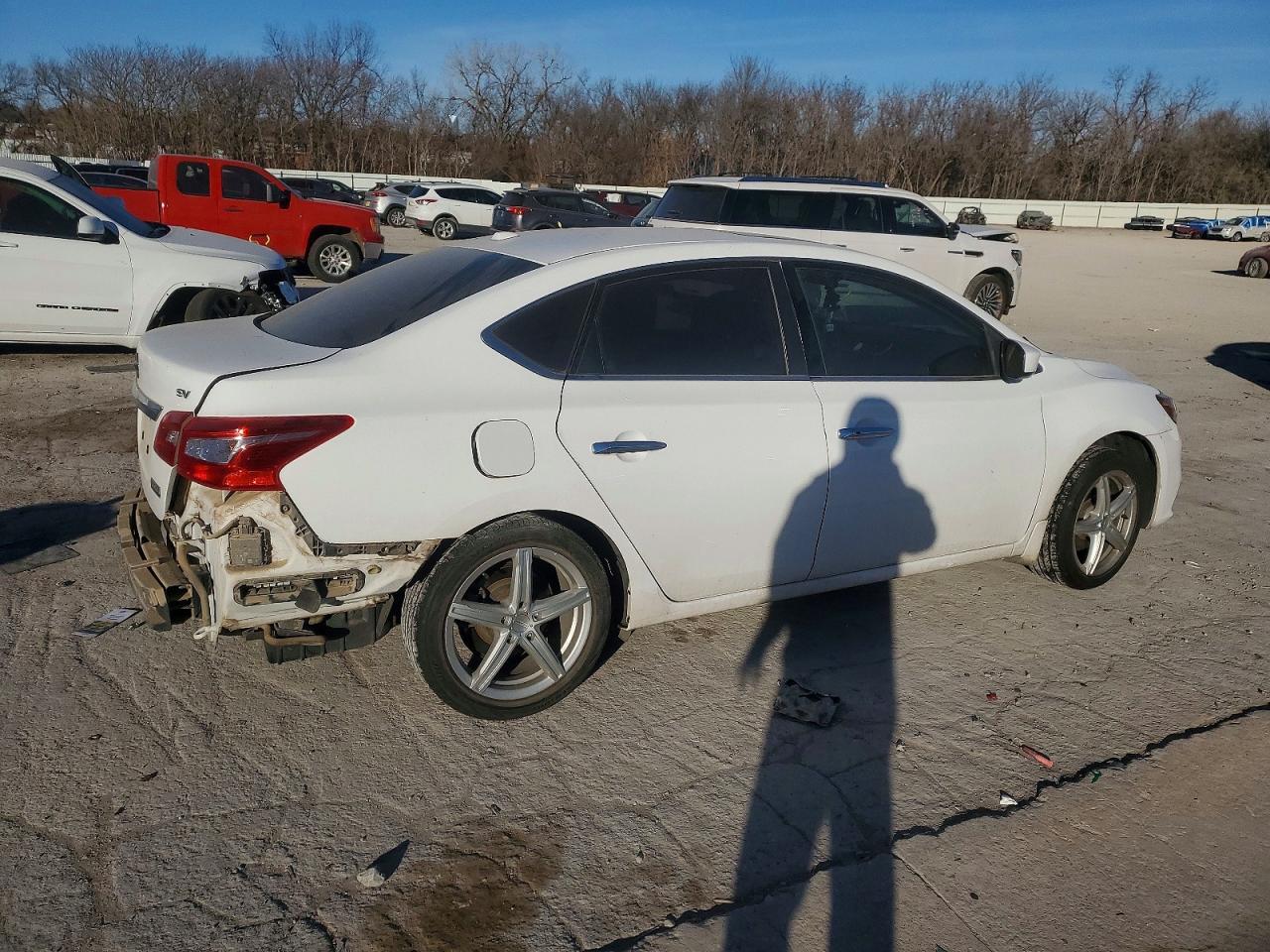 2019 NISSAN SENTRA SV photo 3