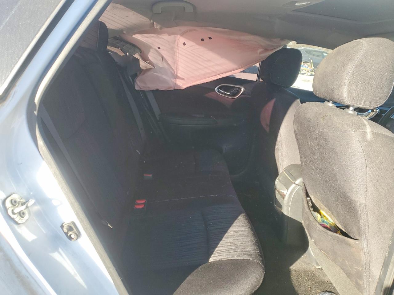 2019 NISSAN SENTRA SV photo 10