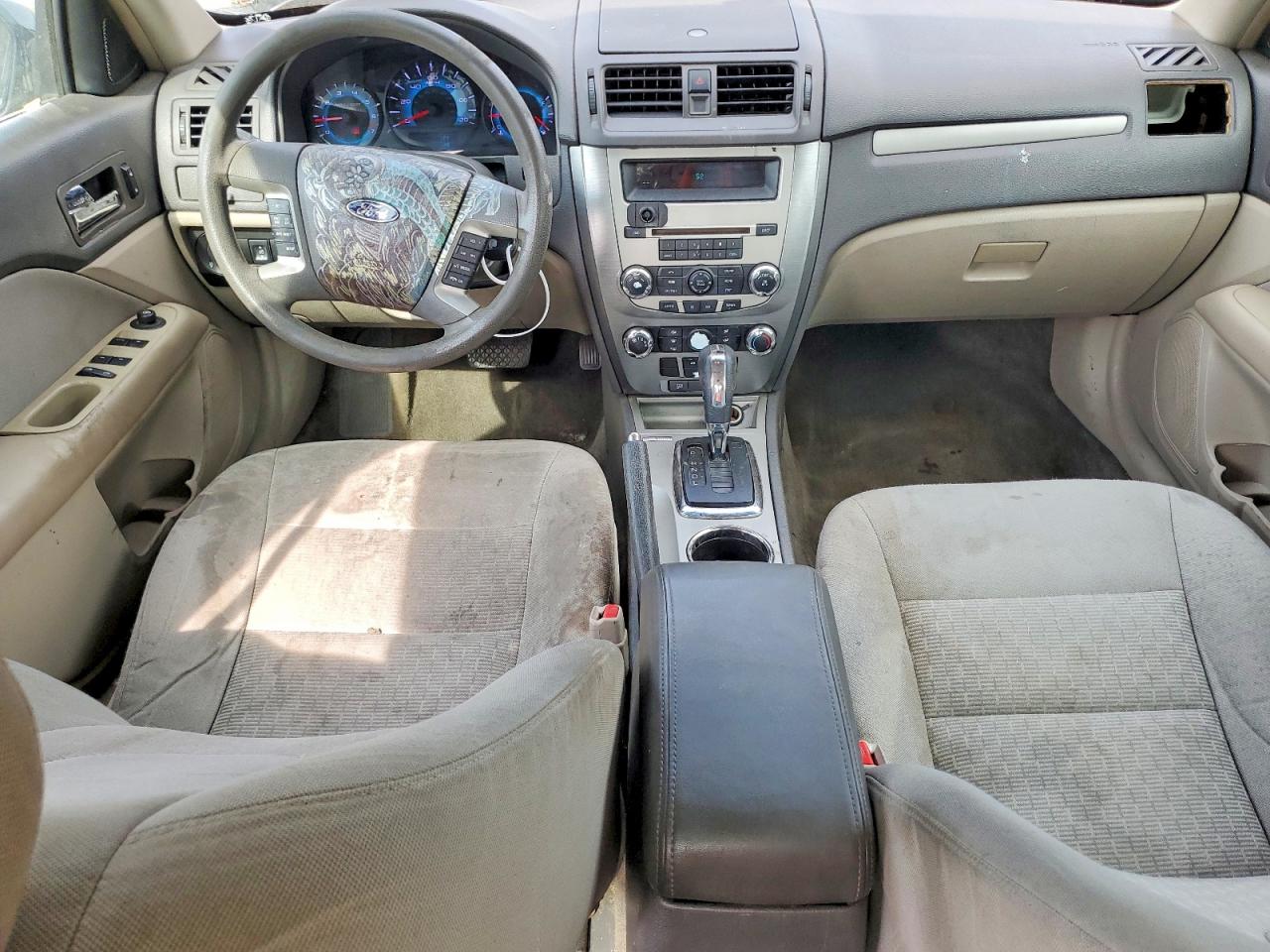 2011 FORD FUSION SE photo 8