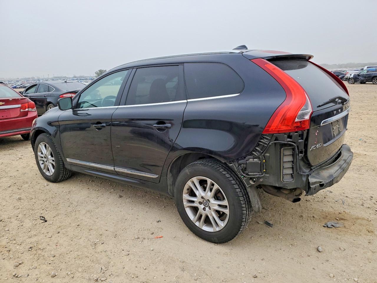 2015 VOLVO XC60 T5 PLATINUM photo 3